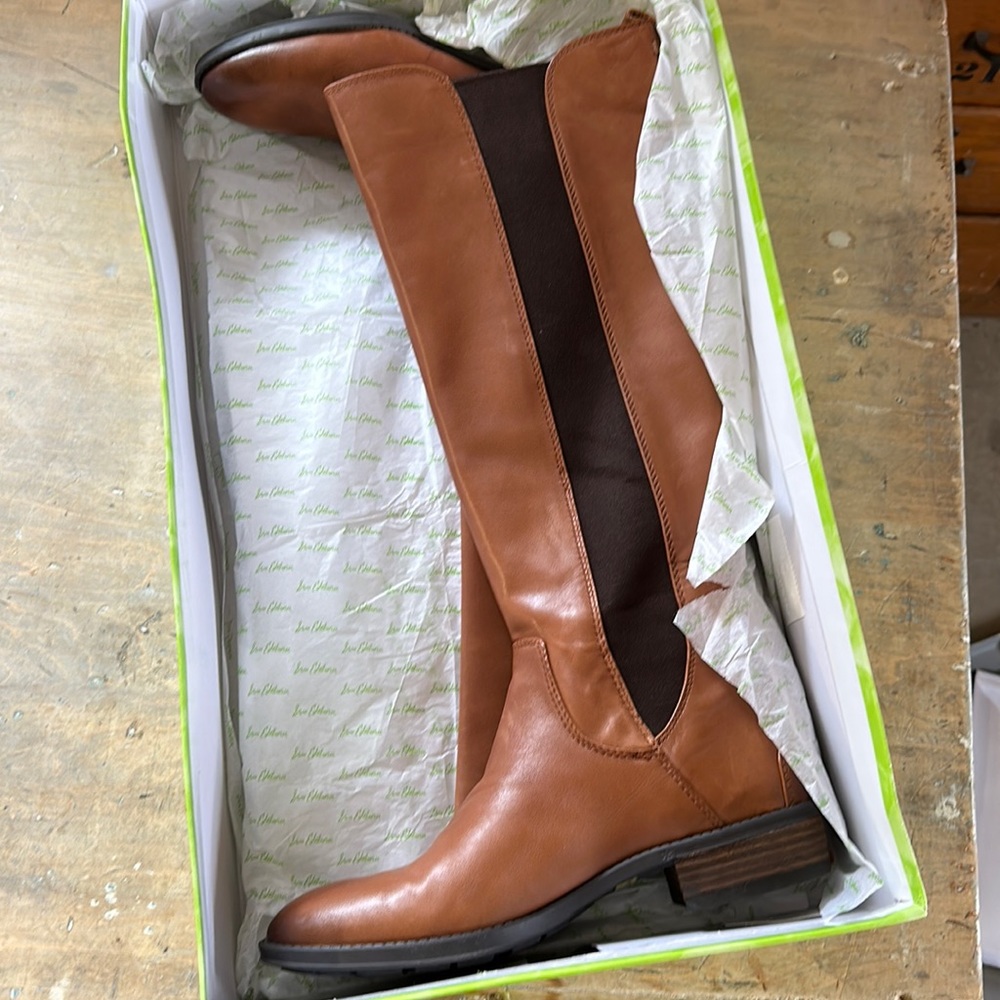 Tall boot